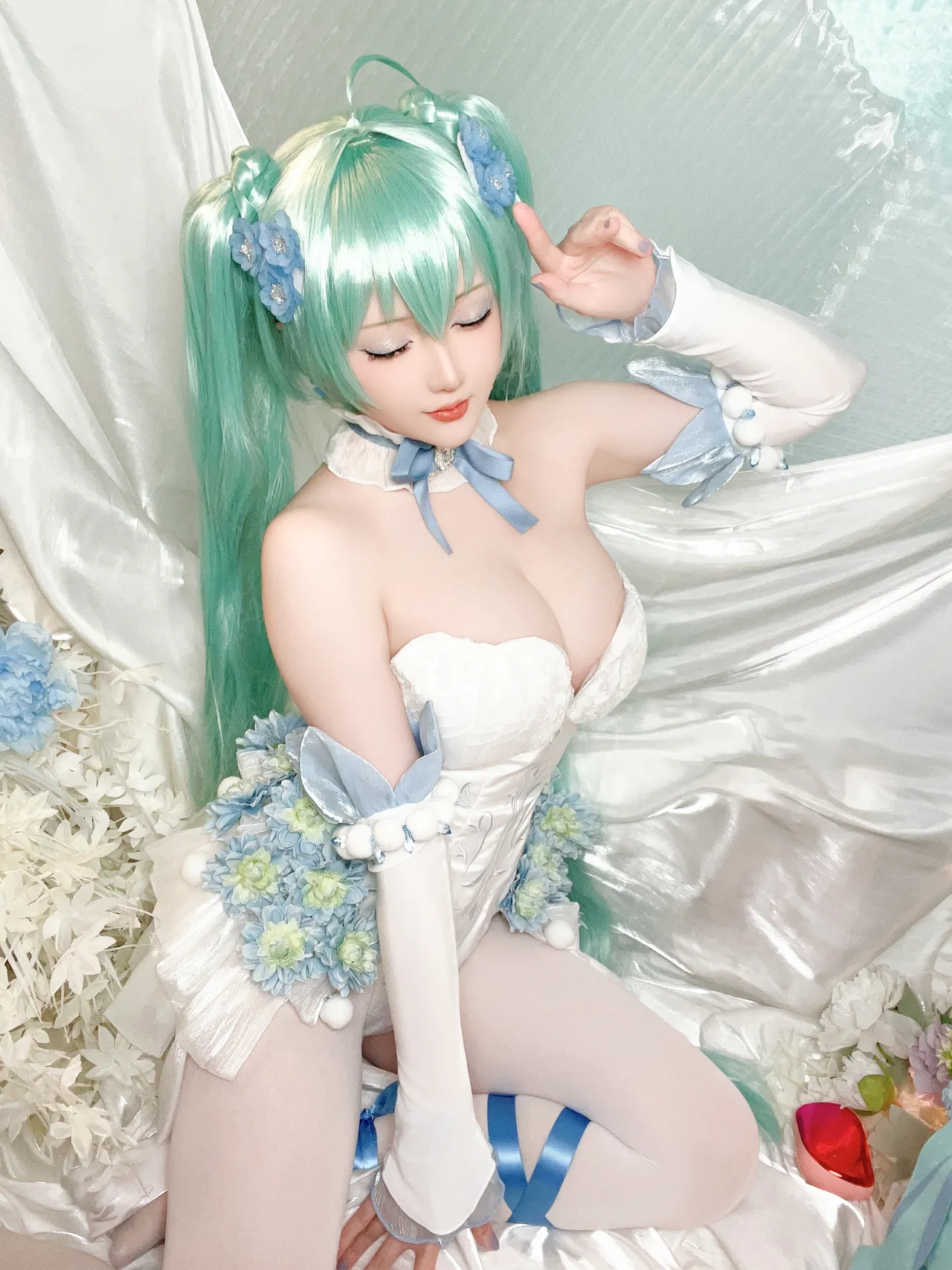 星之迟迟 - NO.215 2024年02月计划A 初音未来 粉蝶花精灵54P1V-4.51GB-erohere50.webp